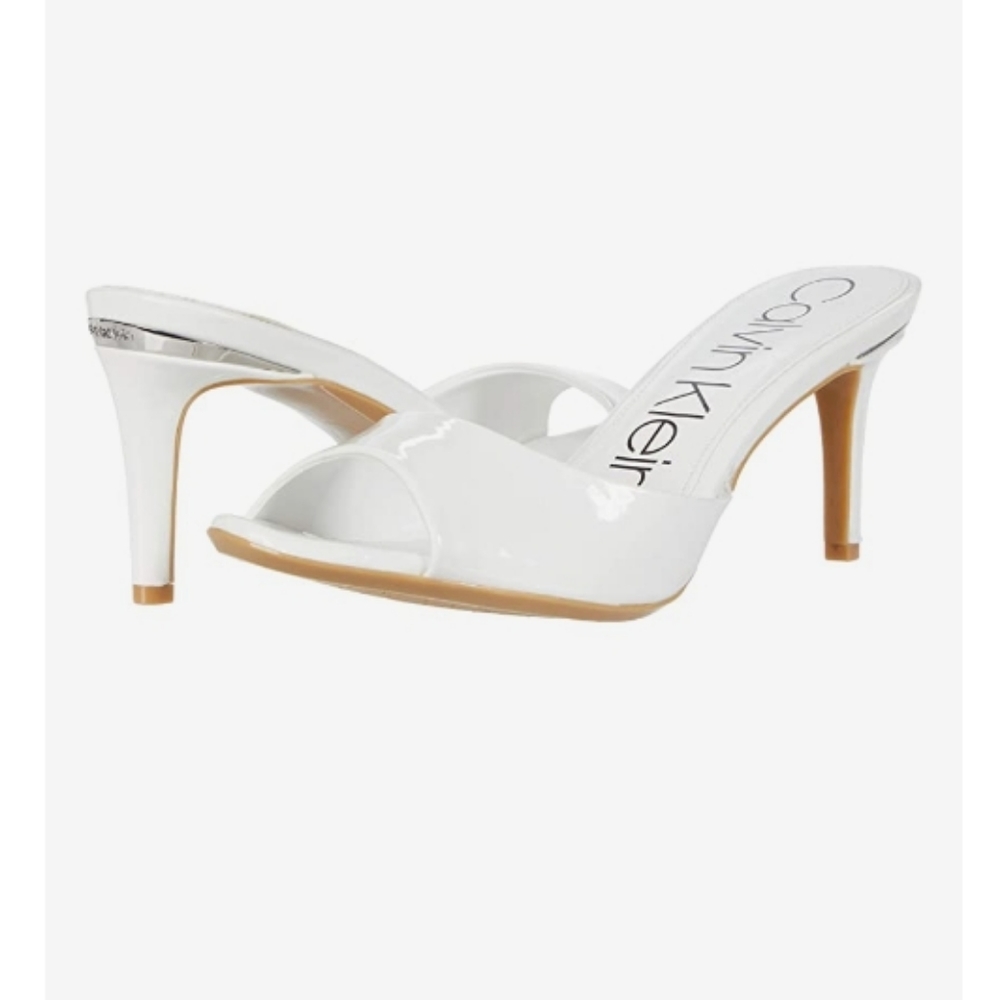 NWOT Calvin Klein Luc 2 mule sandals size 8